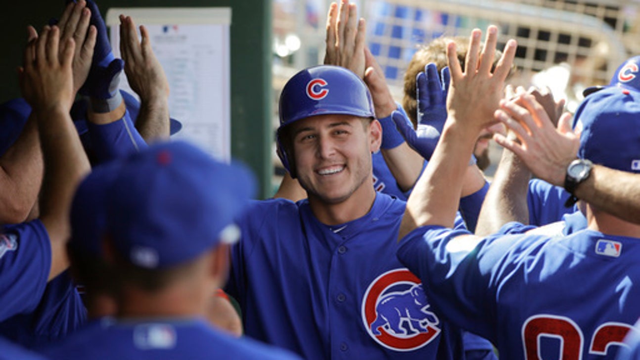 Rizzo homers, Hammel solid in Cubs' 9-6 win over Reds