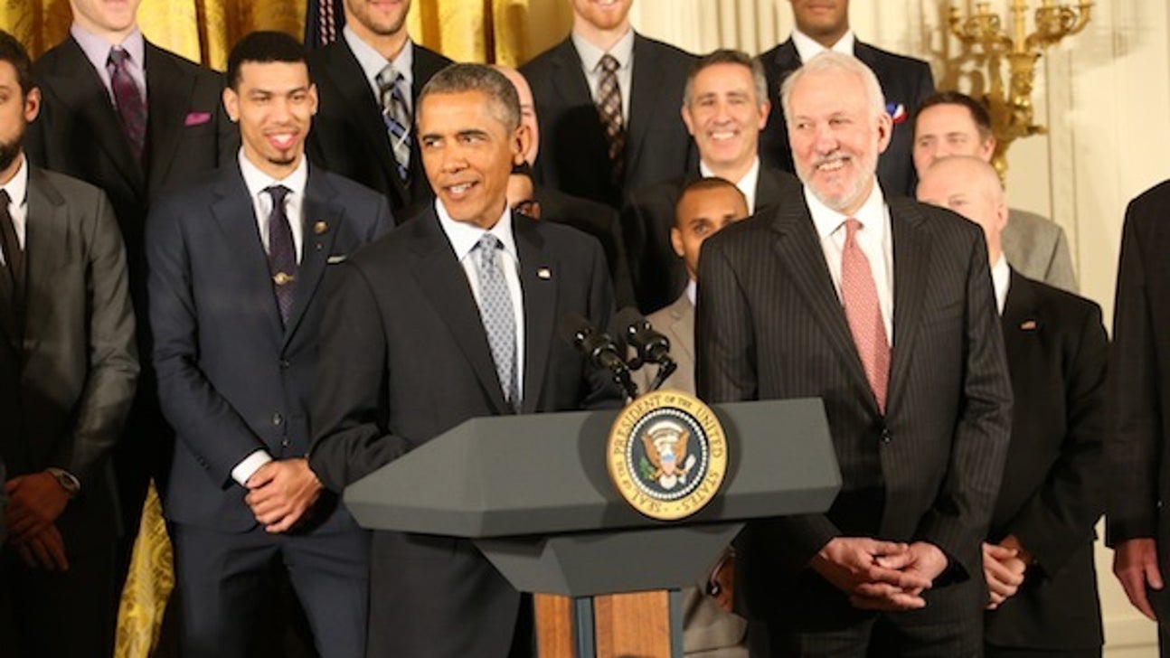 President Obama answers NBA questions on Twitter