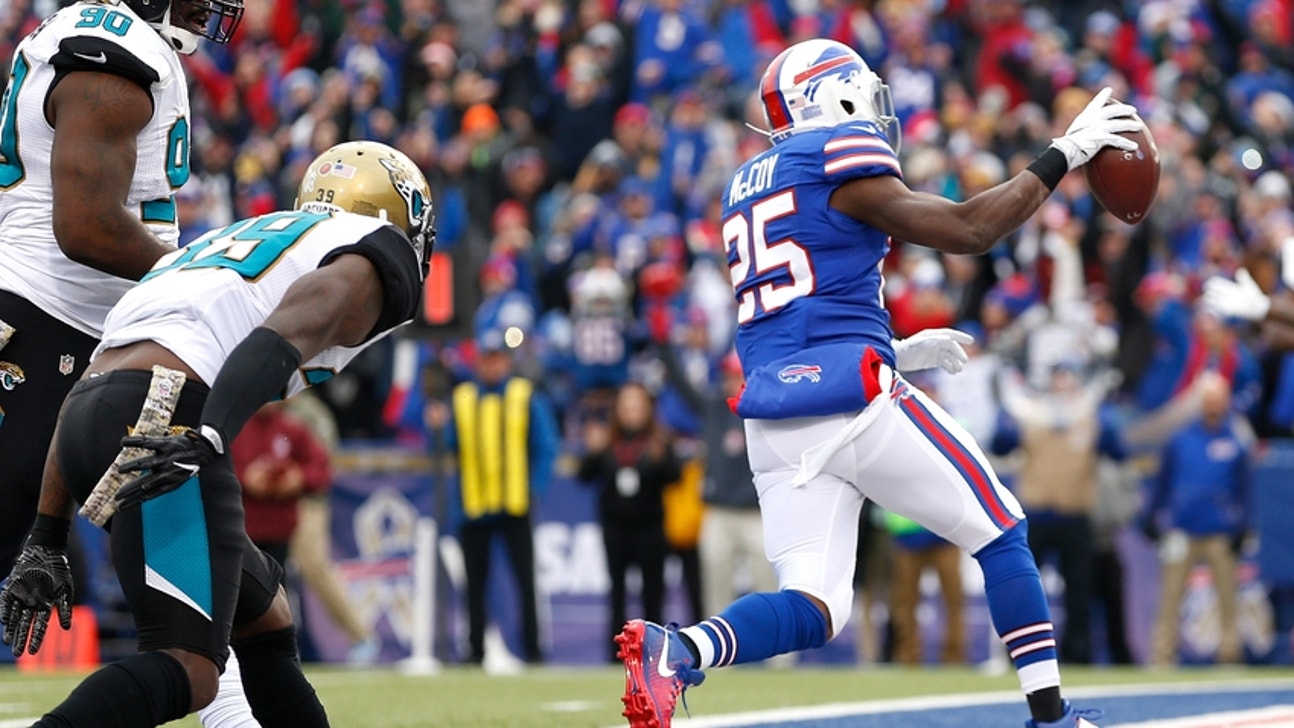 LeSean McCoy Bursts Through Jaguars for 75-Yard Touchdown (Video)