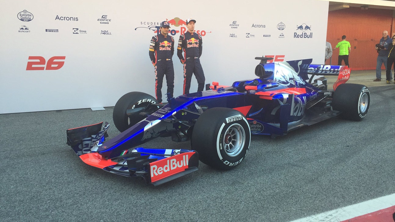 Toro Rosso becomes last F1 team to unveil 2017 car