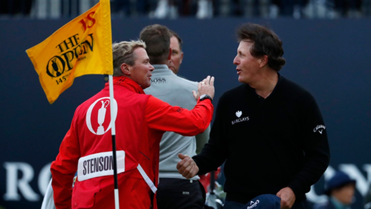 The Latest: Henrik Stenson wins British Open for 1st major