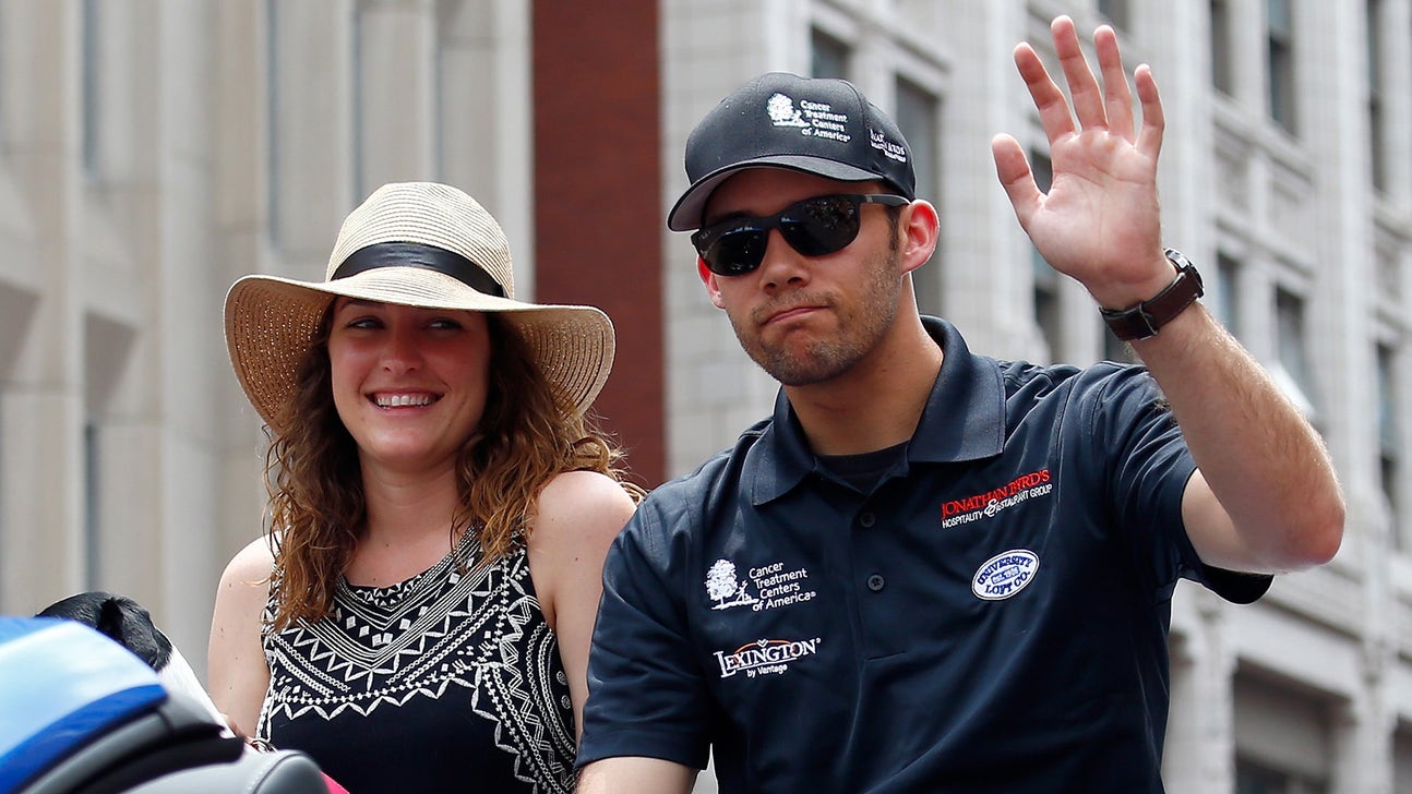 Bryan Clauson airlifted to hospital after USAC crash