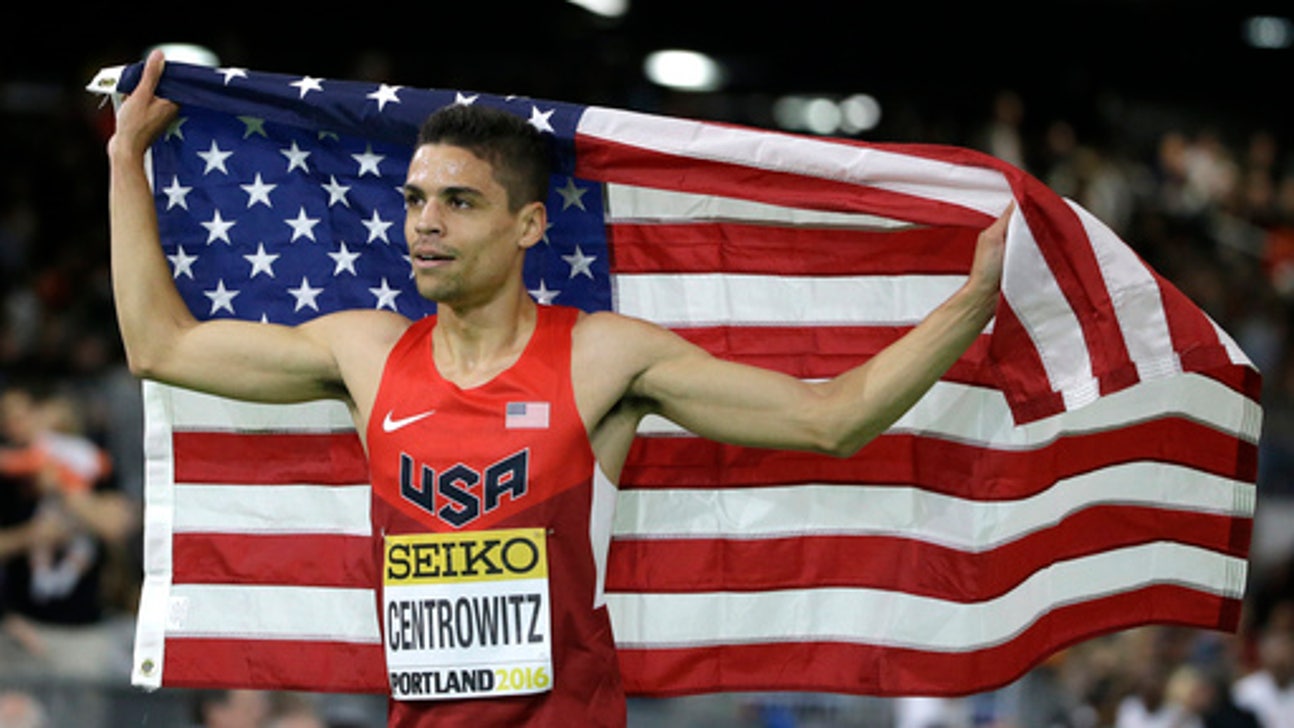 Teenager Cunningham steals the show at the world indoors