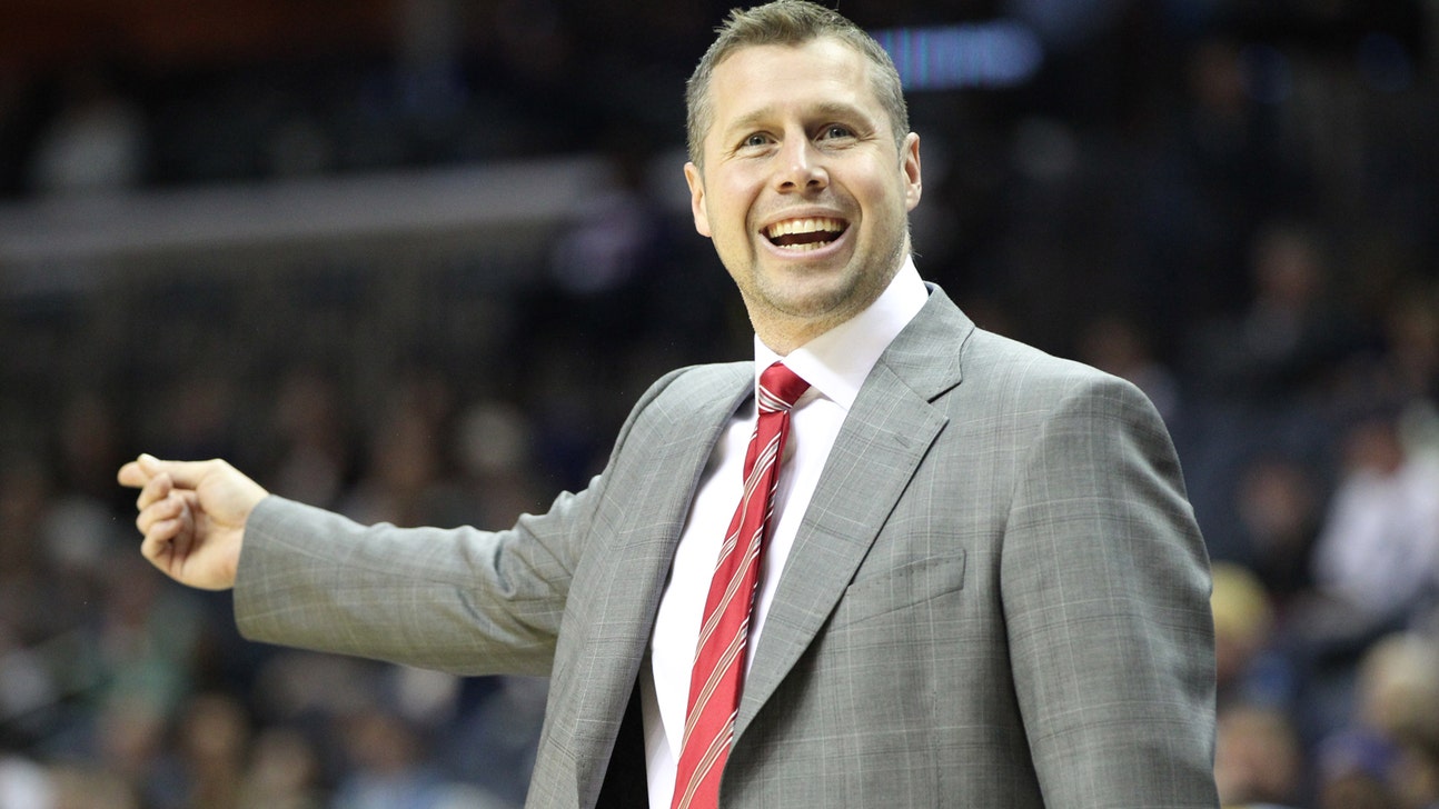 Watch Courtney Lee's ridiculous buzzer beater against the Rockets