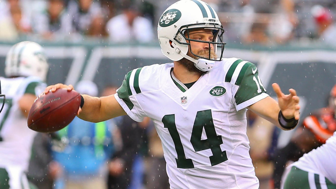 PHOTO: Eric Decker rocks 'Fitzmagic' beard T-shirt en route to London