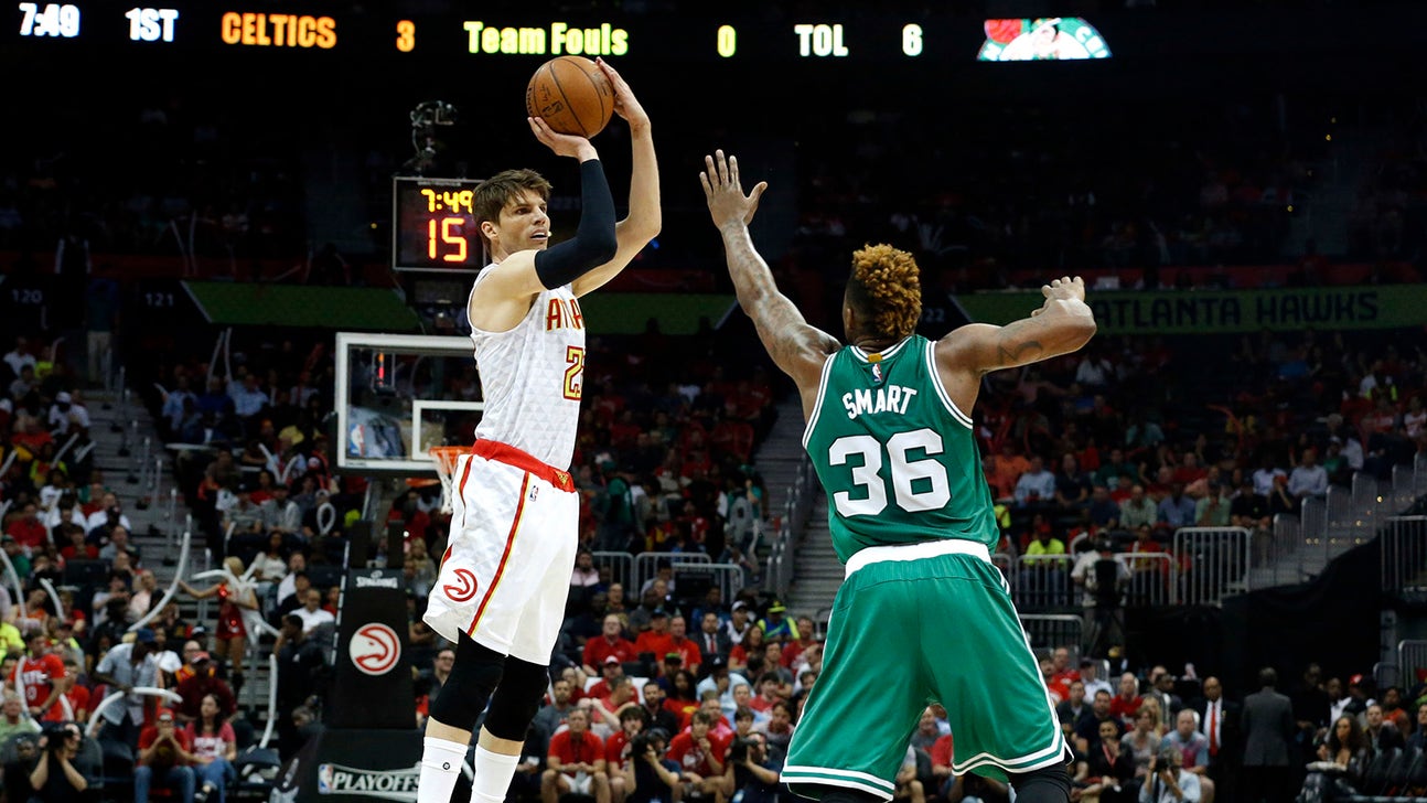 Kyle Korver's shot returns to help lift defensive-minded Hawks over Celtics