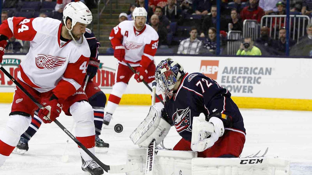 Bobrovsky's strong start allows for runaway third period