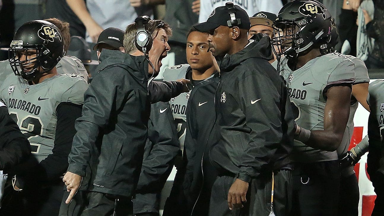 Colorado coach apologizes for pushing assistant during Ducks loss