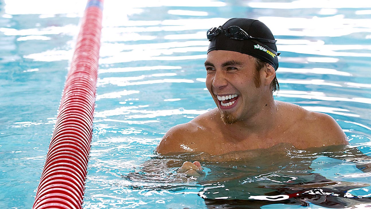 Apolo Ohno embarks on new sports challenge: the Ironman