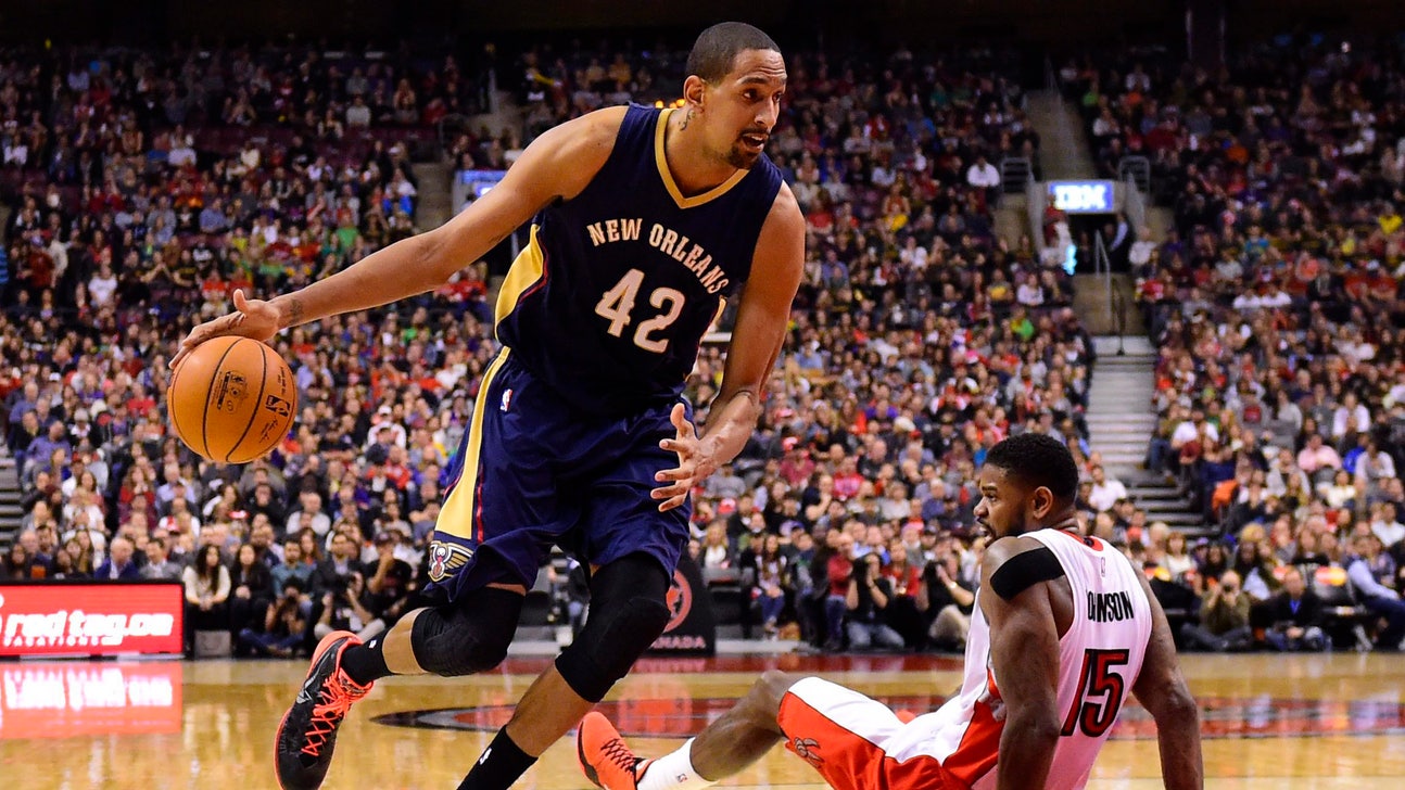 Reviewing Alexis Ajinca's 2014-15 season