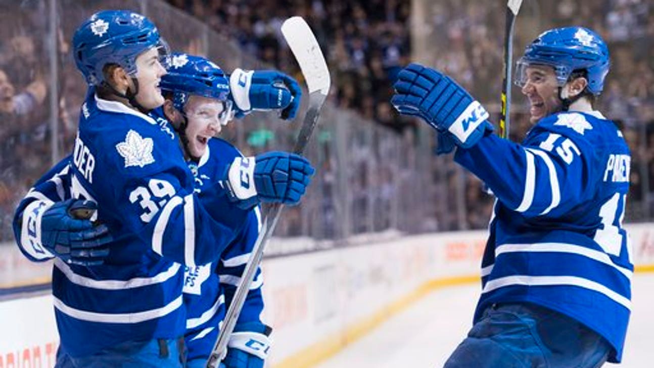 Carrick scores again, Leafs top Sabres to avoid elimination