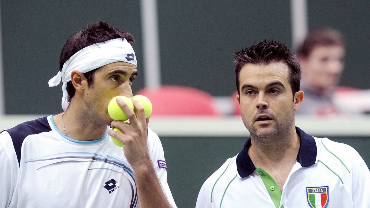 Italian tennis federation suspends Bracciali, Starace in match-fixing inquiry