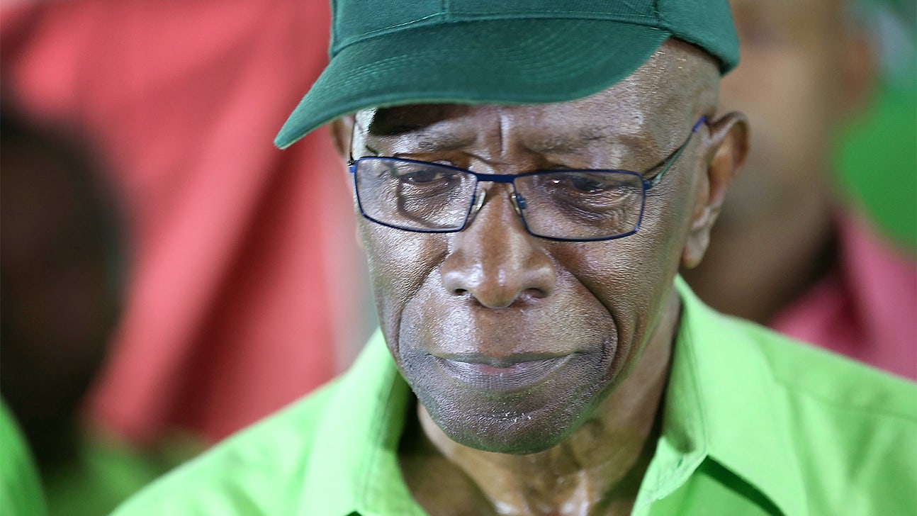 U.S. issues extradition request for Warner in FIFA corruption case