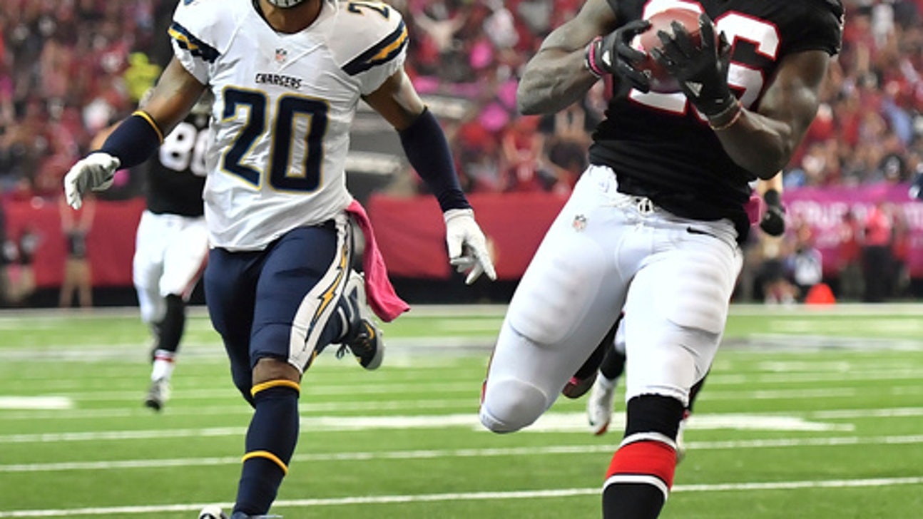 With Coleman hurt, Freeman ready to handle Falcons' RB load