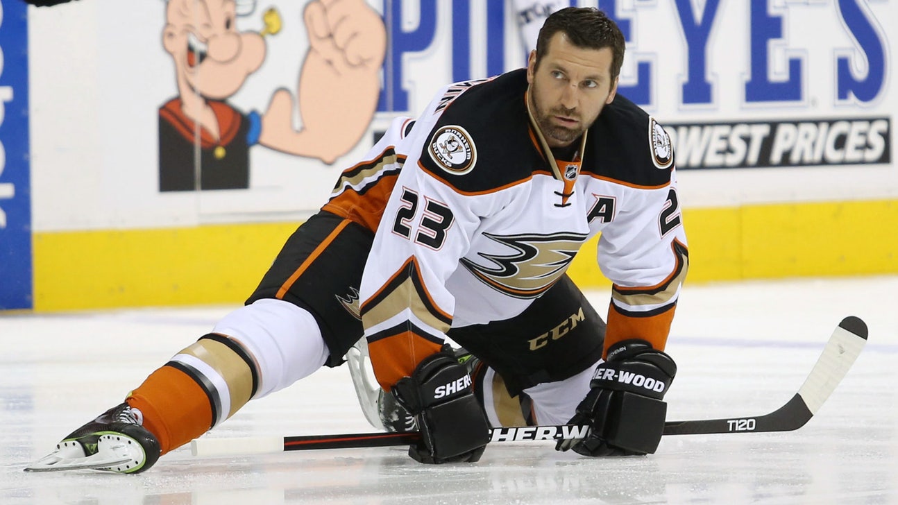 Avalanche reach deal with defenseman Francois Beauchemin