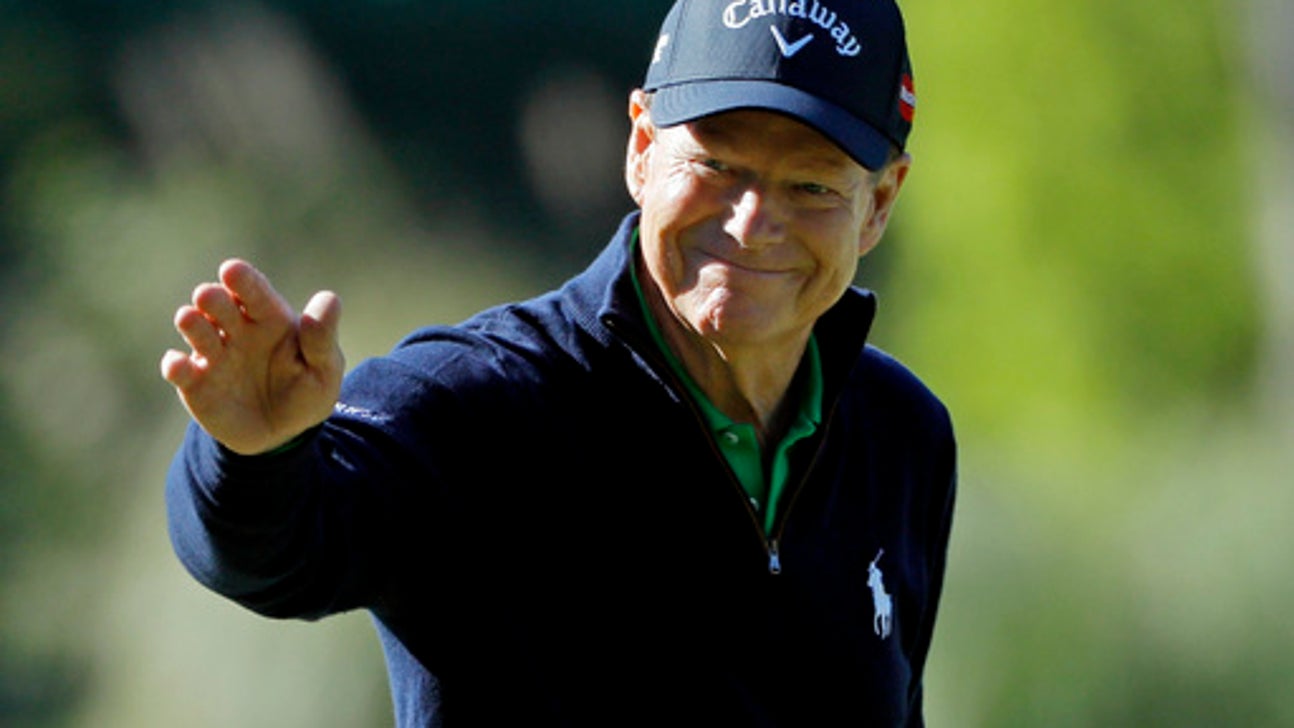 The Latest: Things are looking up for Els - a bit