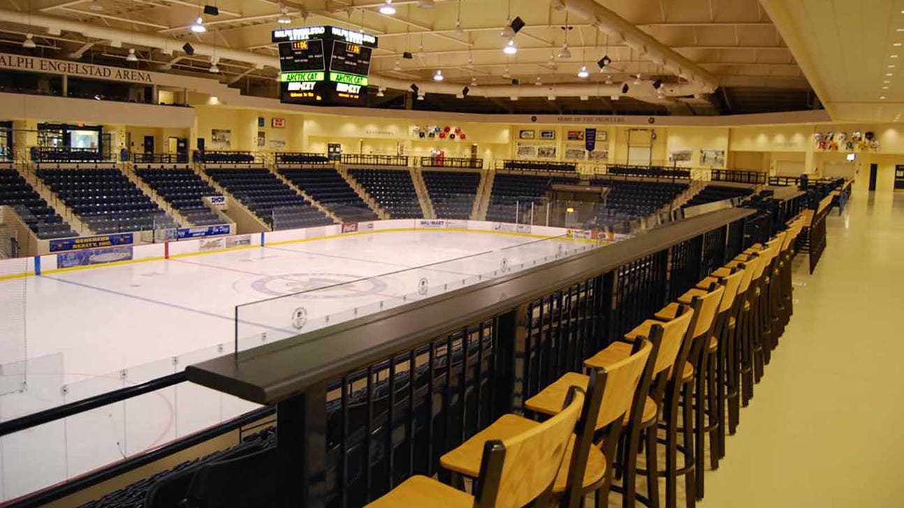 HDM: Thief River's 'mini Ralph' a hockey palace
