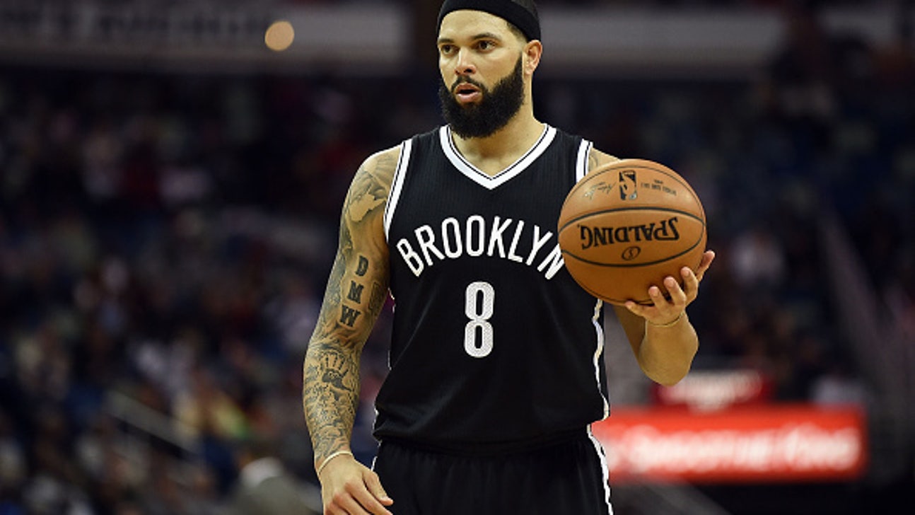 Nets reach buyout agreement with Deron Williams
