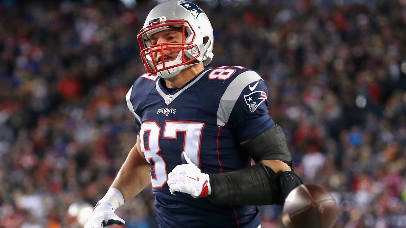 Patriots TE Rob Gronkowski has bone bruise, knee sprain