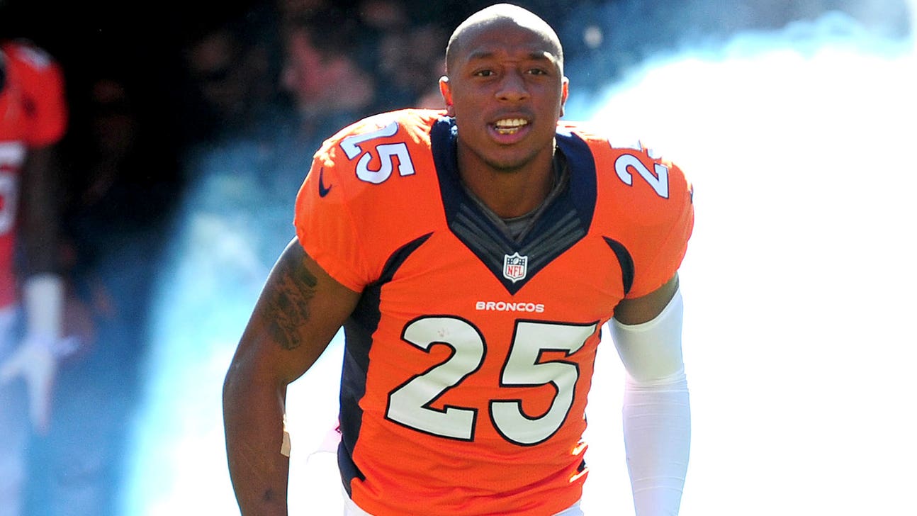 WATCH: Broncos' Chris Harris nearly runs an extra point back