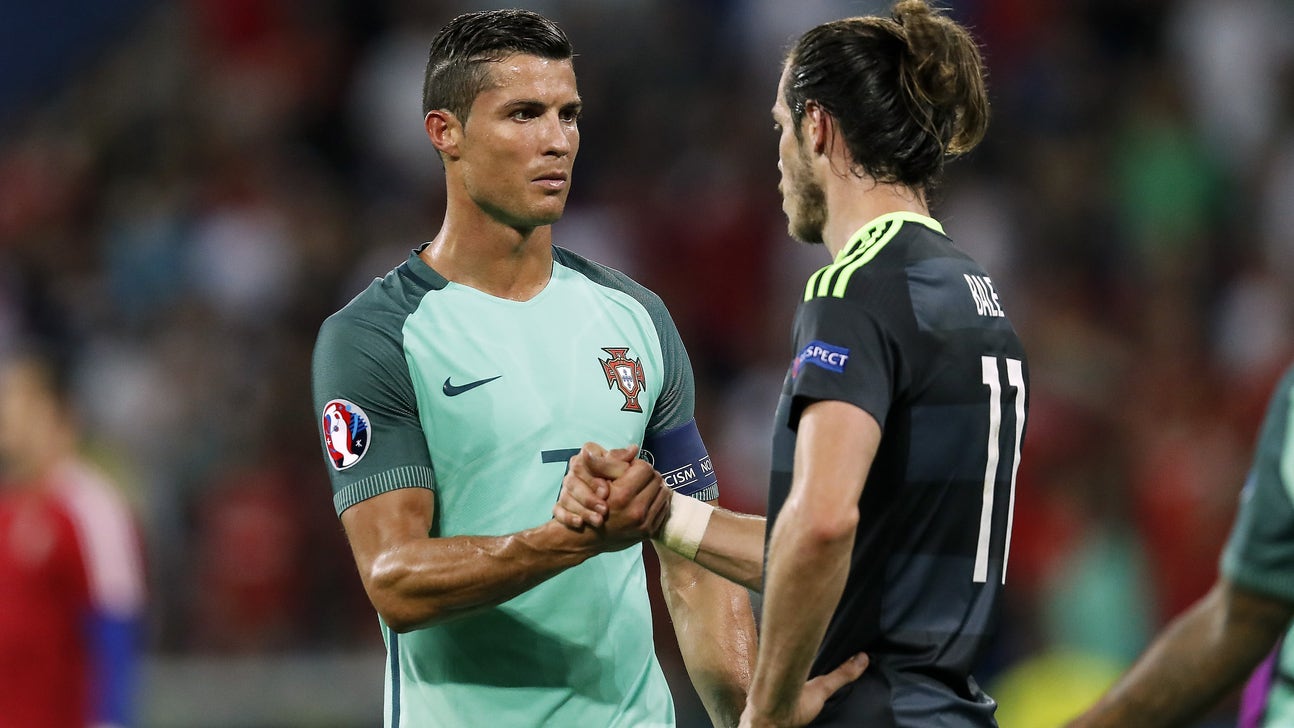 Cristiano Ronaldo vs Aaron Paul In PokerStars Duel