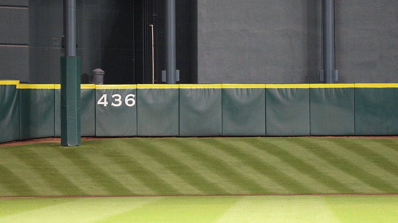 Astros removing Tal's Hill at Minute Maid Park