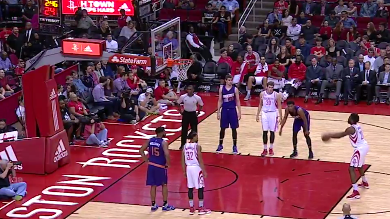 Chinanu Onuaku makes first underhand free throws of season