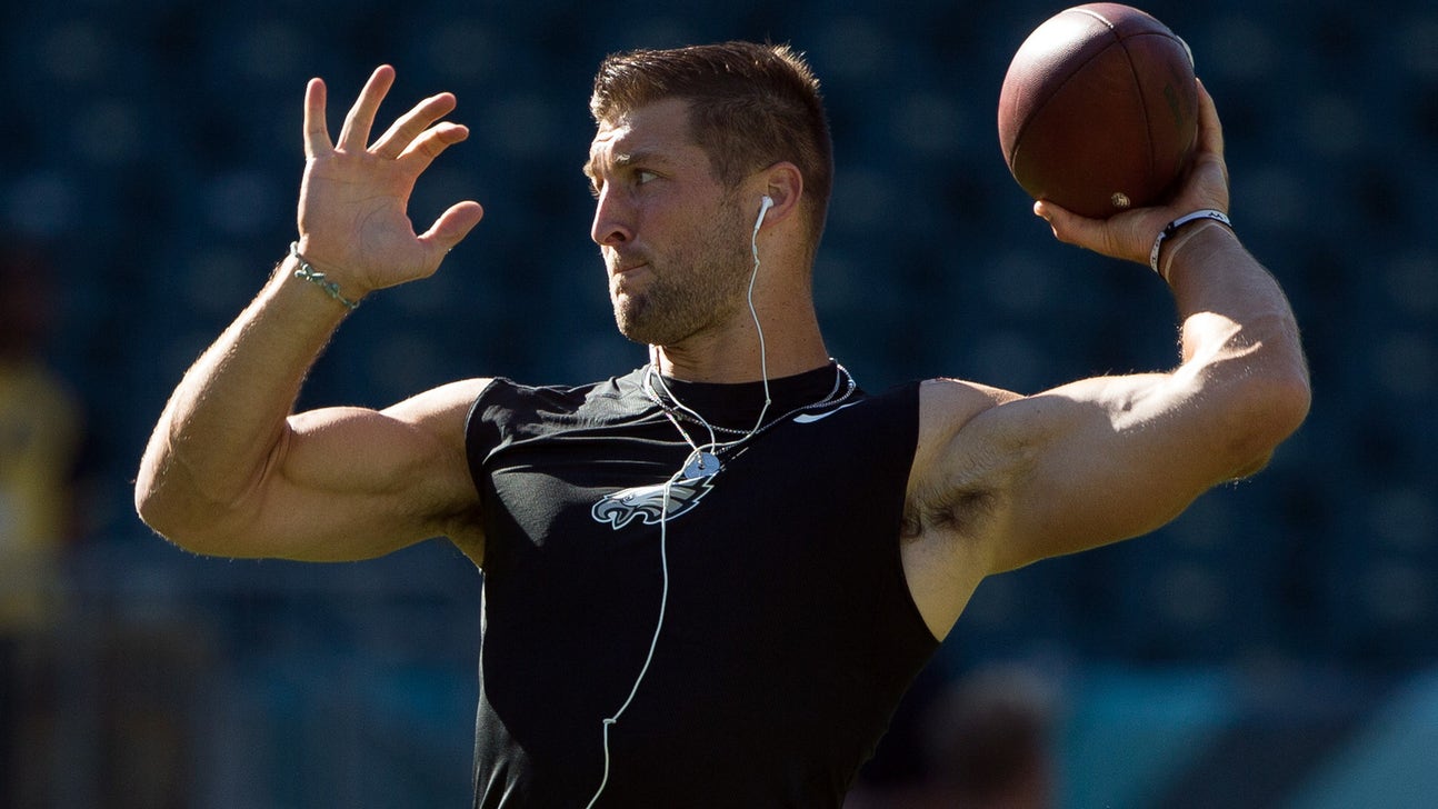 Poll: Tim Tebow is still more popular 'QB' than four Super Bowl champions