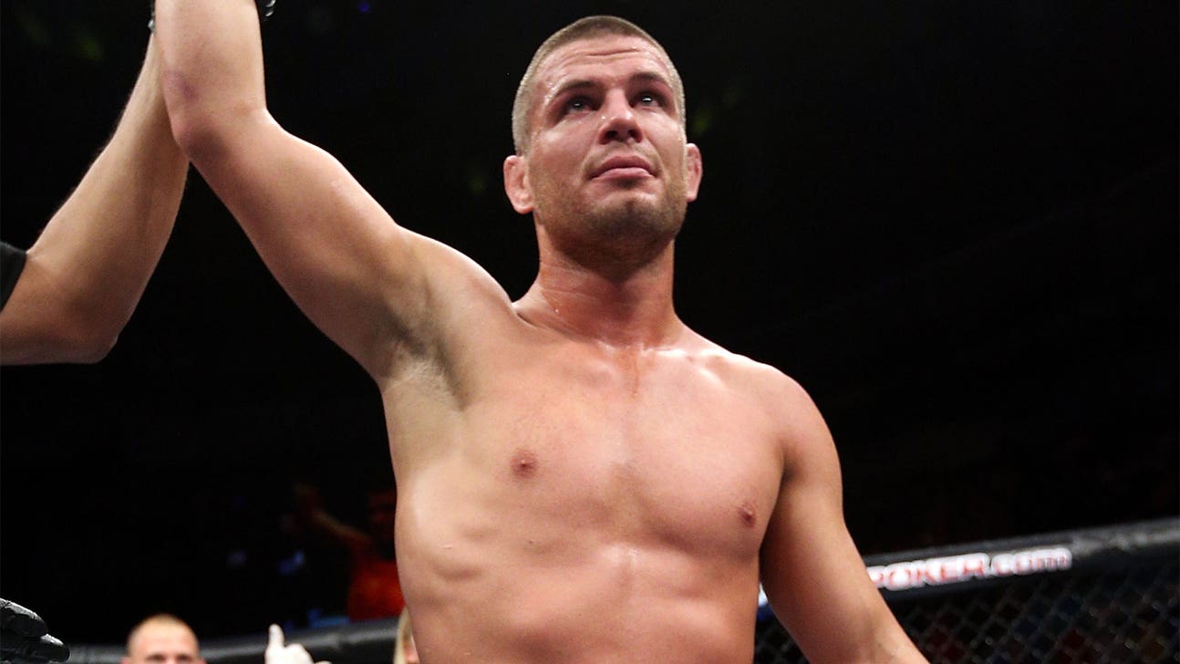 Matt Wiman outlasts Isaac Vallie-Flagg to win by decision