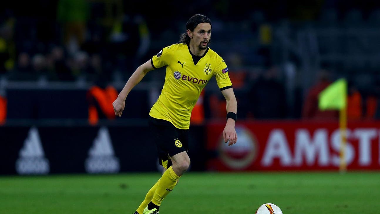 Neven Subotic won't be sold by Borussia Dortmund, instead undergoing surgery