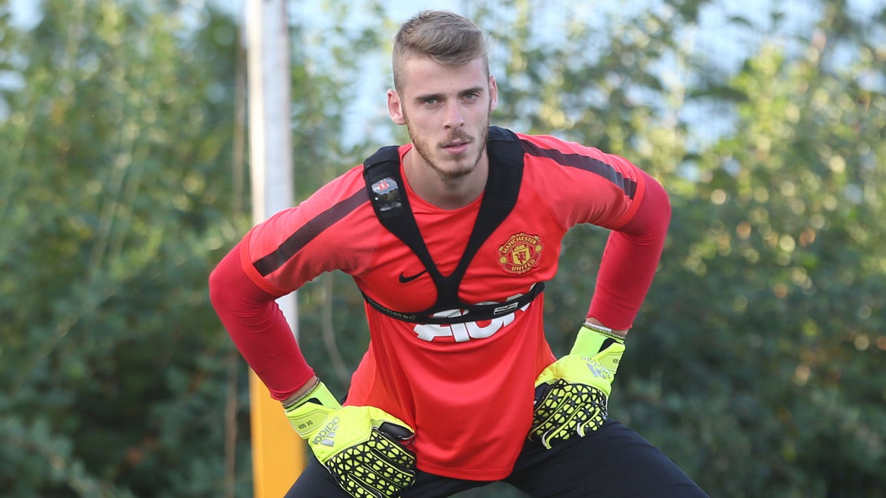 Real Madrid president: United's De Gea delays a 'disgrace'
