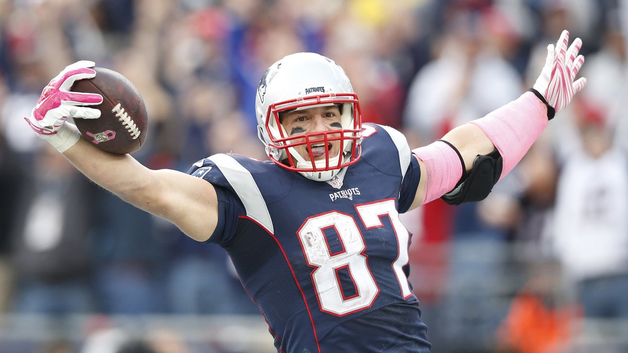 Julian Edelman on Rob Gronkowski: He's a man-child