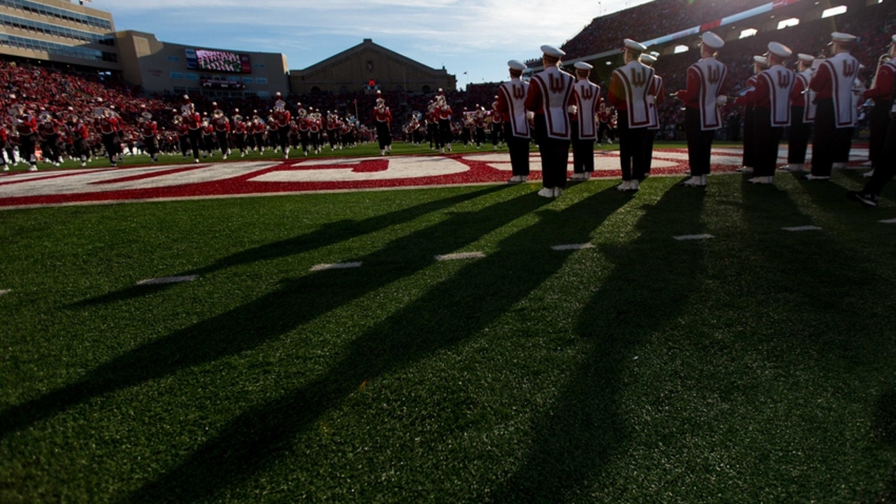 How to Watch Minnesota Golden Gophers at Wisconsin Badgers: TV, Live Stream, and More