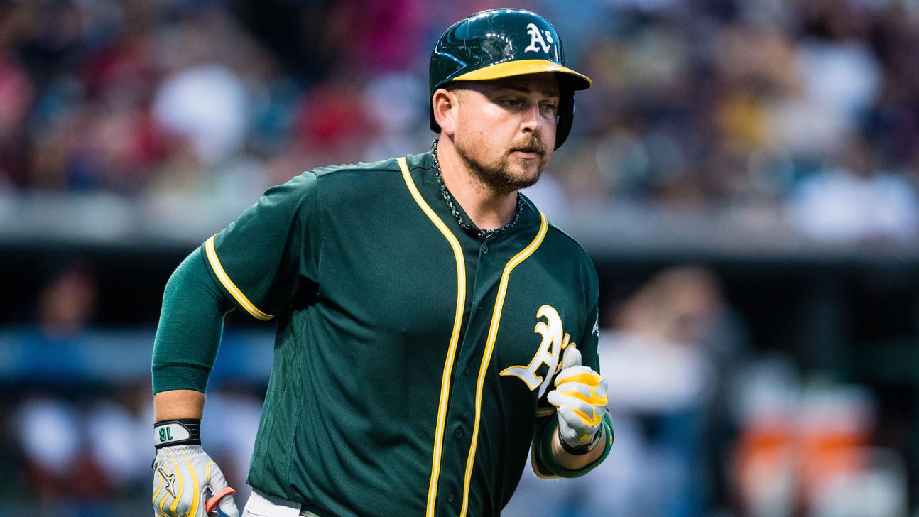 Reports: The Yankees sign ex-A's DH Billy Butler for the stretch run