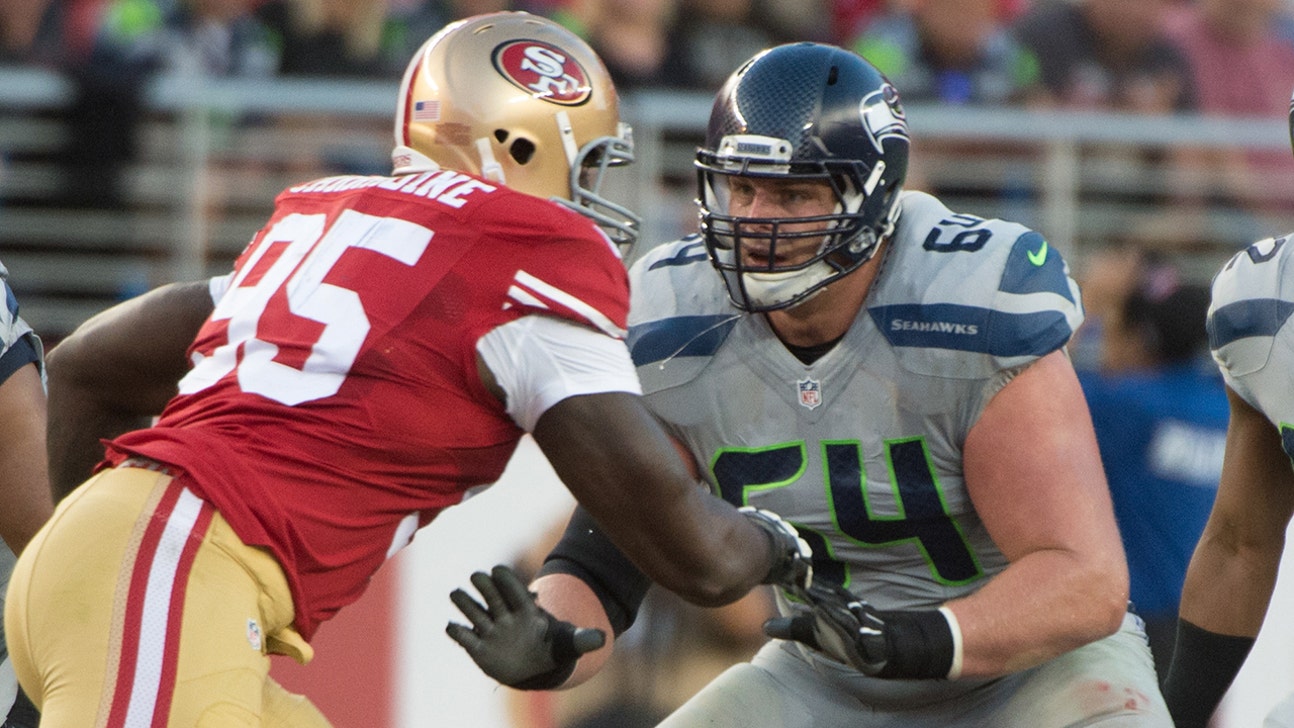 Buccaneers sign former Seahawks guard J.R. Sweezy