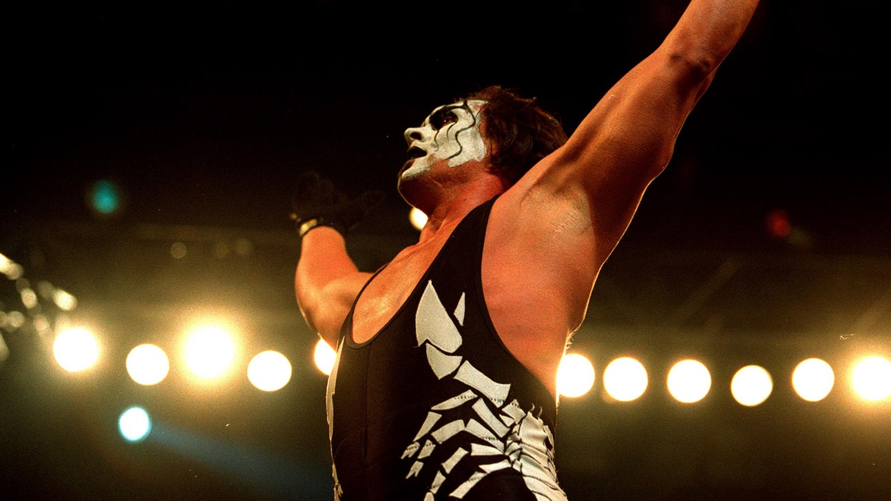 Sting announces his retirement during WWE Hall of Fame induction