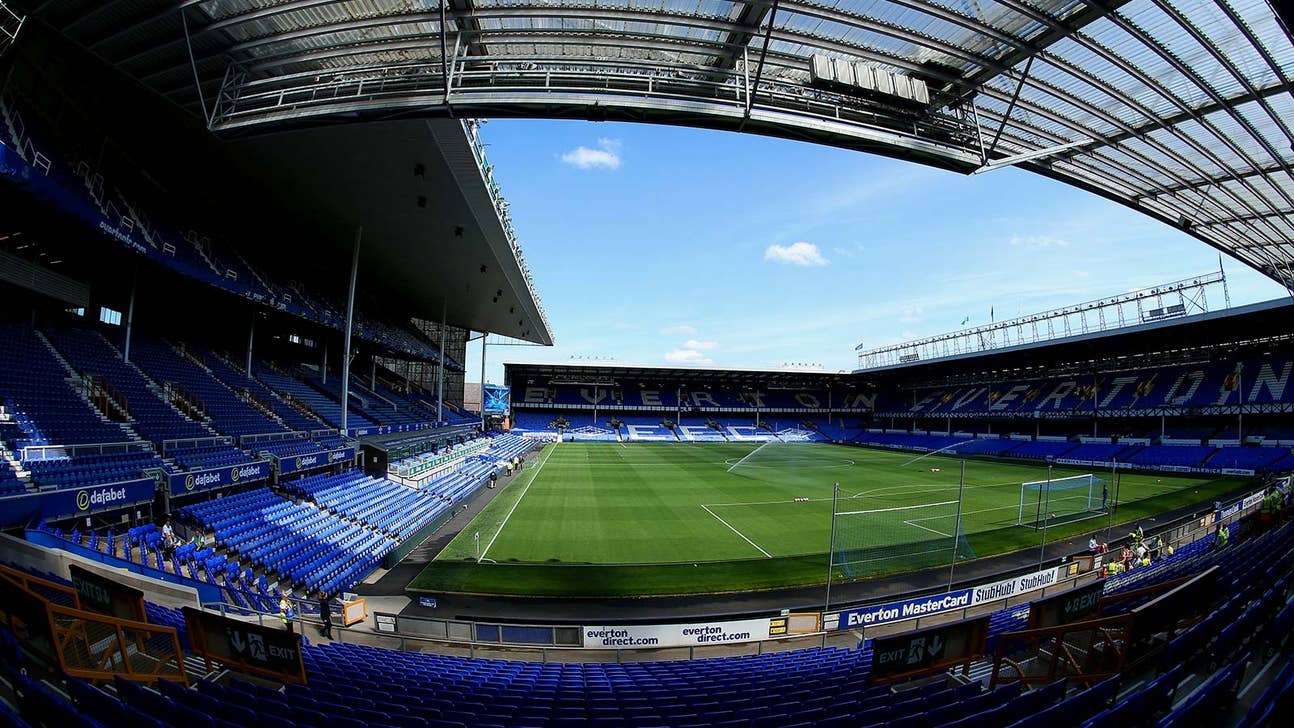 Report: Everton in takeover talks with American investors