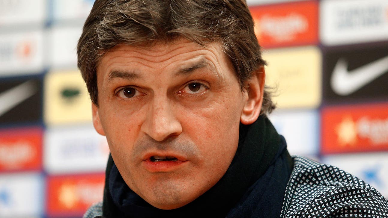 Report: Ex-Barcelona manager Tito Vilanova rushed to hospital