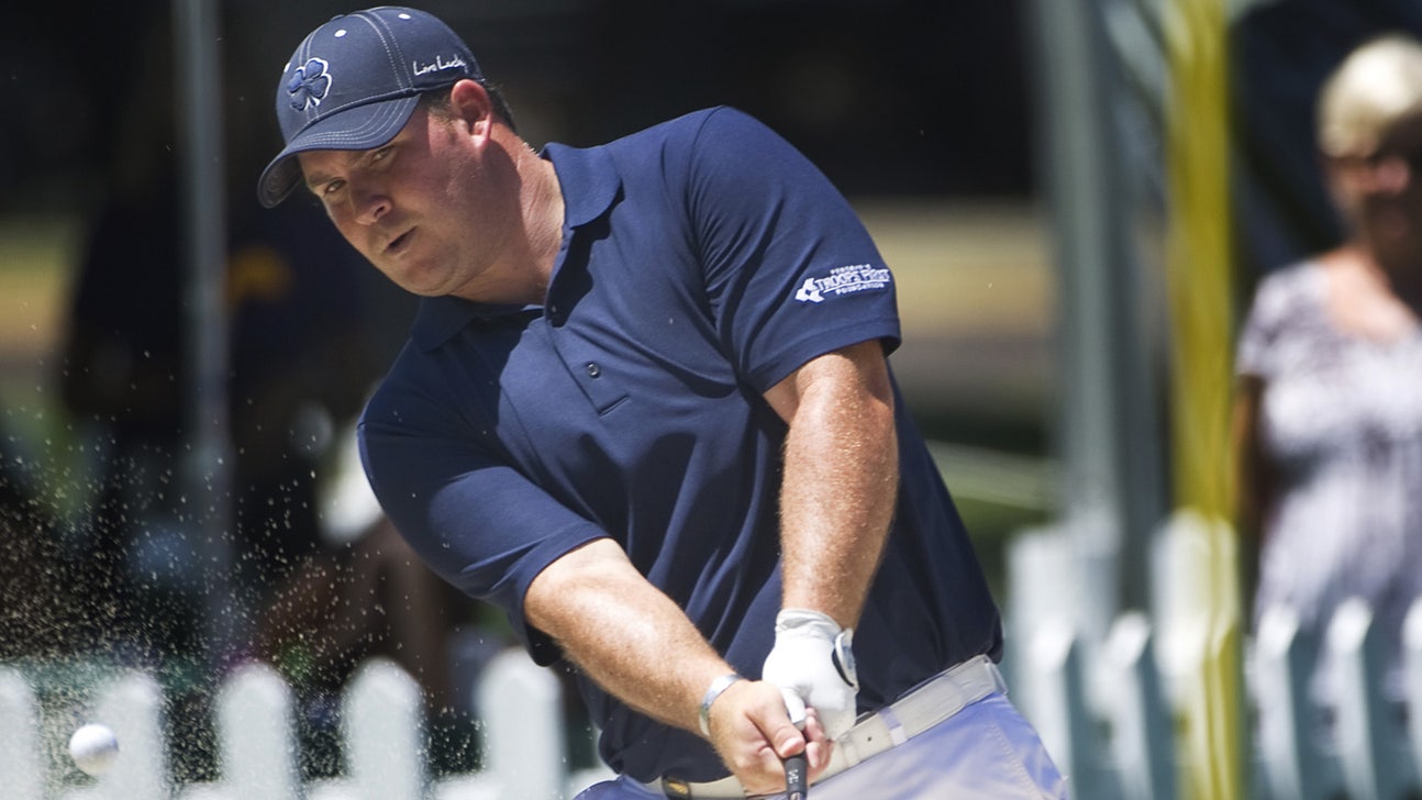 Jeremy Roenick, amputee leading ACC Golf Championship