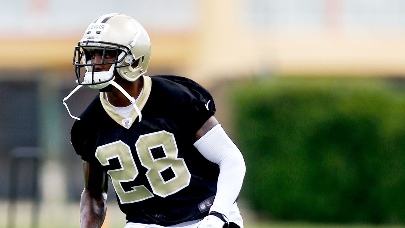 Keenan Lewis uses high-altitude mask to prep for two-minute situations