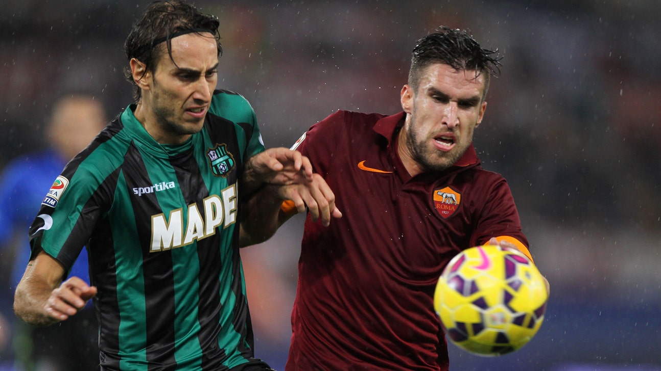 Roma tell Manchester United that Strootman not for sale at any price