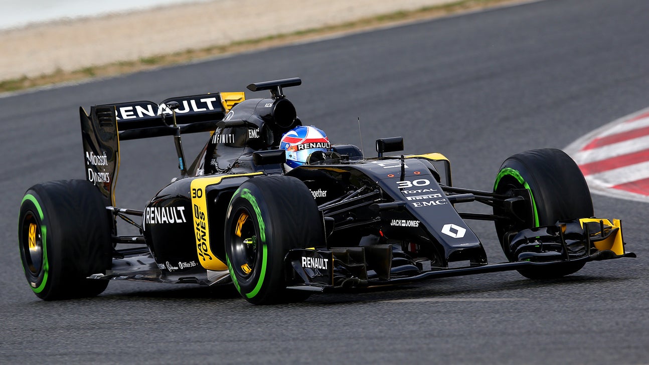 F1: New Renault runs for first time in Barcelona