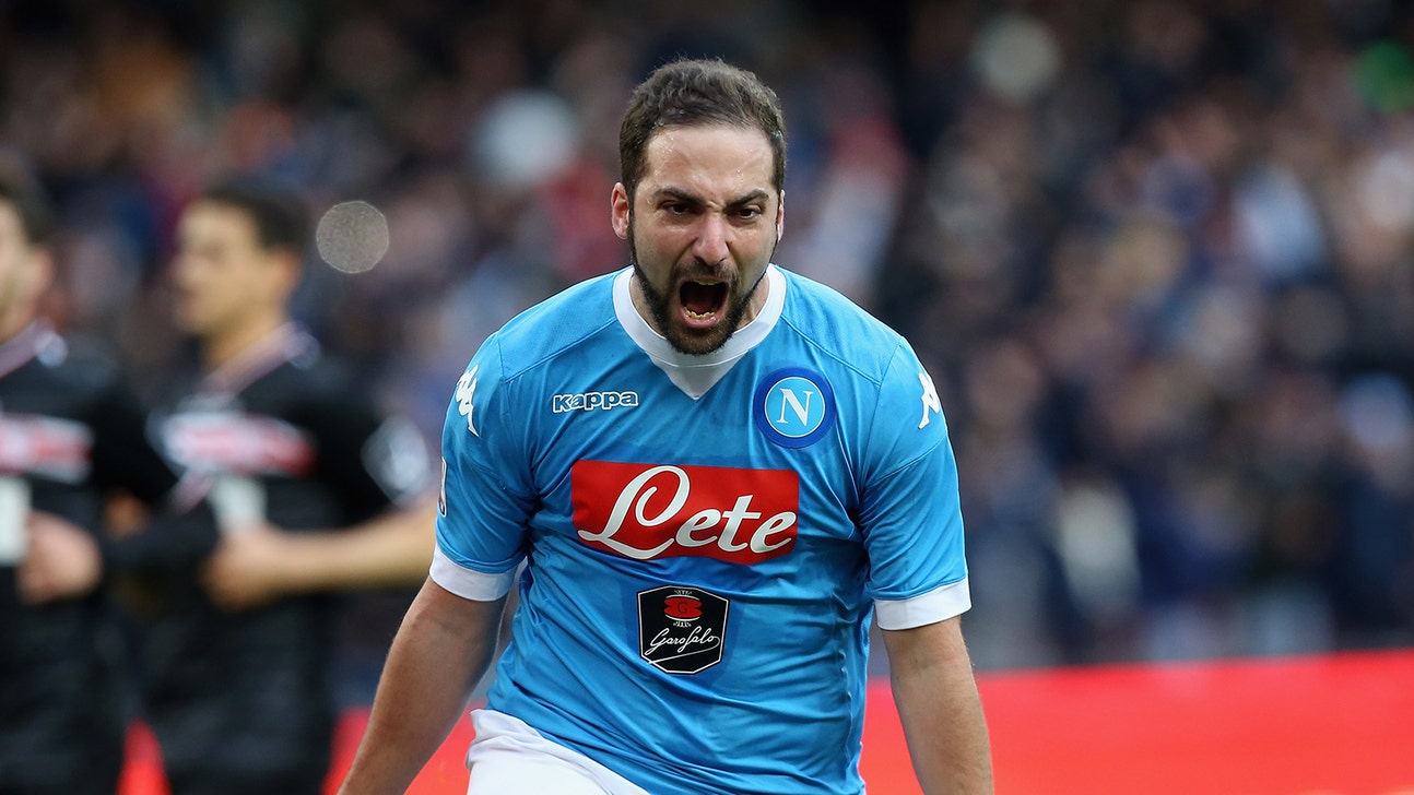 Liverpool and Manchester United in fight to sign Higuain