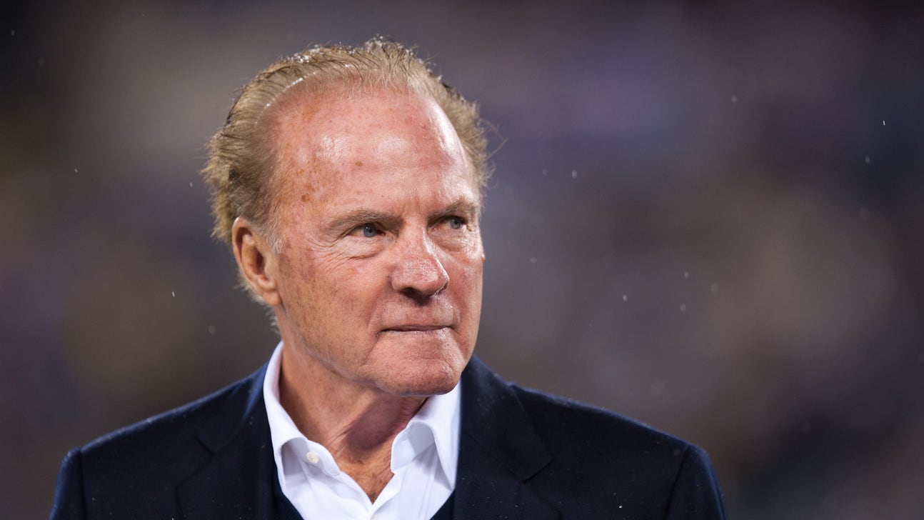 Family of Hall of Famer Gifford says he suffered from CTE