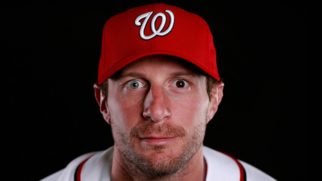 Max Scherzer's new dog has two different colored eyes just like him