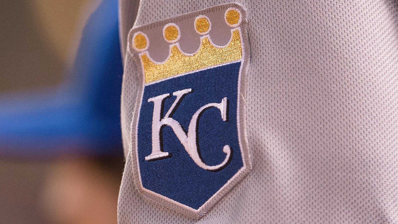 Report: Homeland Security cracks down on store selling illegal Royals panties