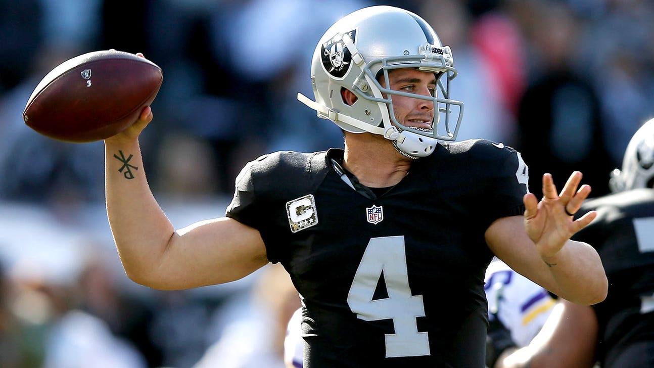 WATCH: Derek Carr makes a tough touchdown throw look so simple