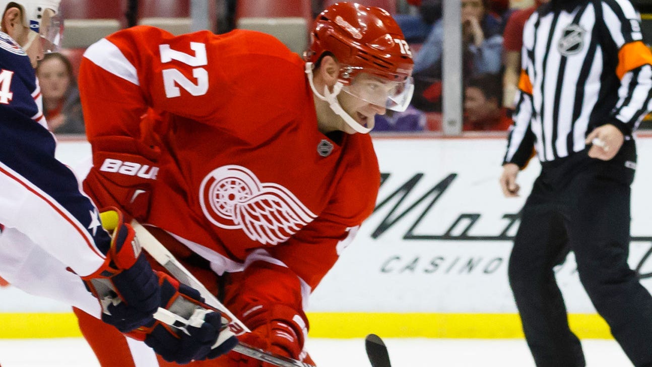 Neck injury ends Cole's season, maybe his career