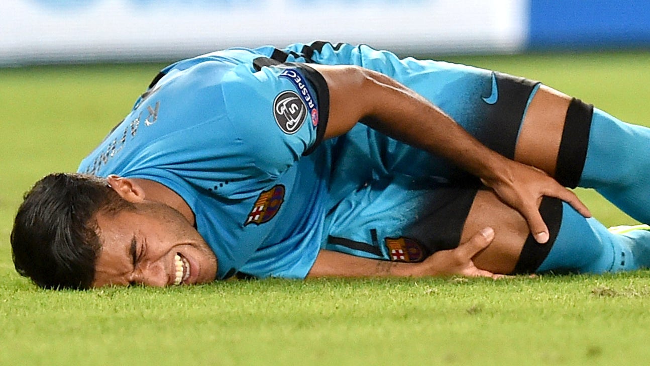 Barca midfielder Rafinha out for 6 months after knee surgery