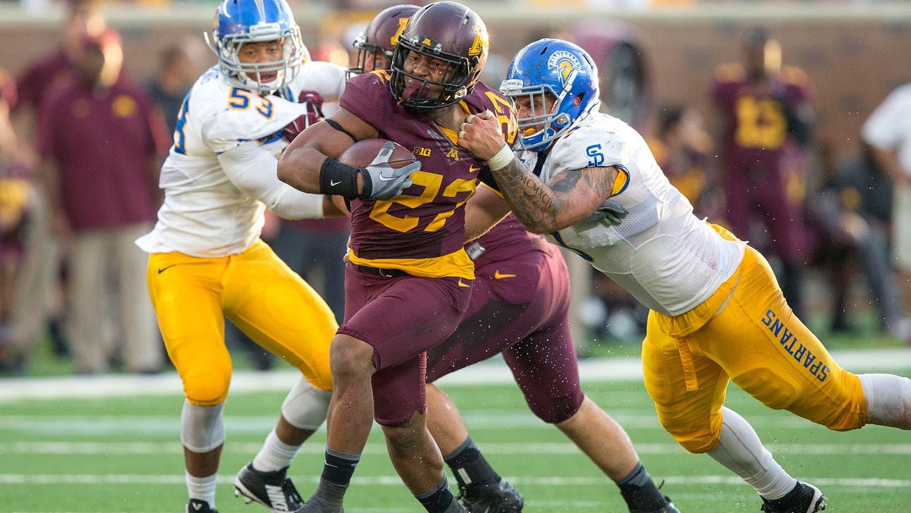 Vikings sign DT Raciti, waive RB Ross